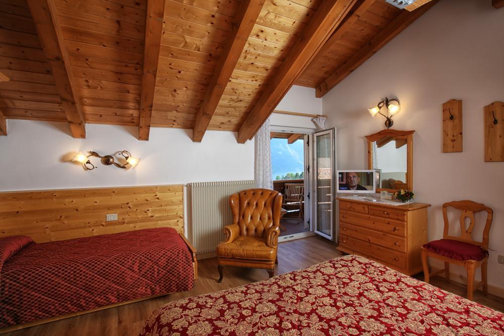 Hotel Garni Villanova Molveno Exterior photo